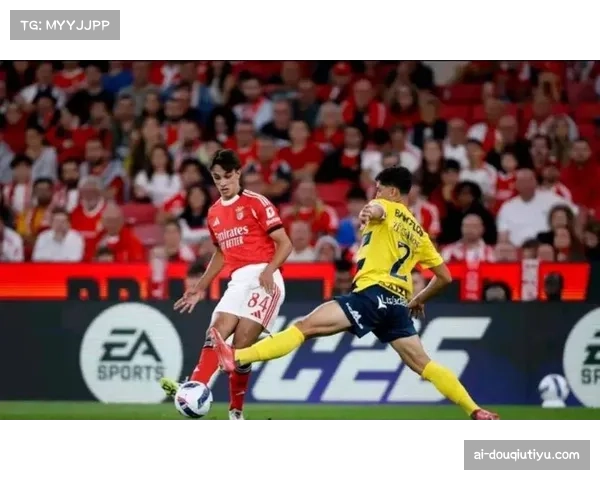 本菲卡门将葡杯扑出关键点球 赛后称只是做好本职 本菲卡门将葡杯扑出关键点球 赛后称只是做好本职